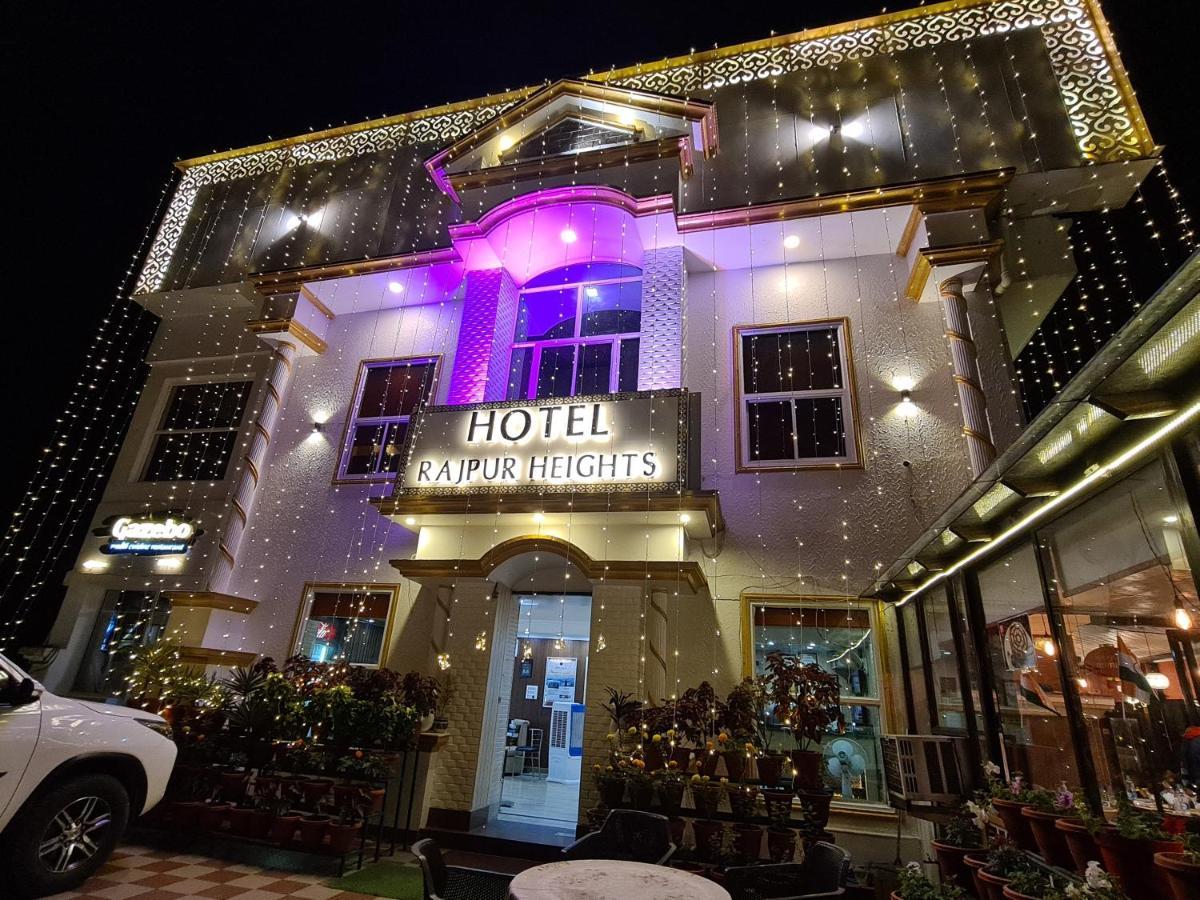 Hotel Rajpur Heights Dehradun Zewnętrze zdjęcie