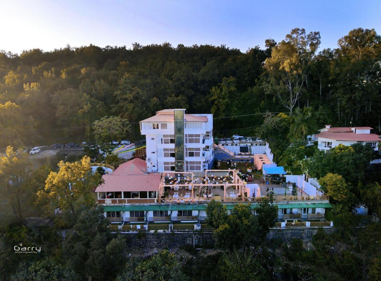 Hotel Rajpur Heights Dehradun Zewnętrze zdjęcie