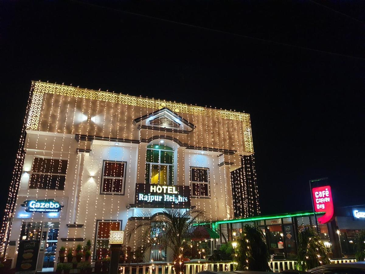 Hotel Rajpur Heights Dehradun Zewnętrze zdjęcie